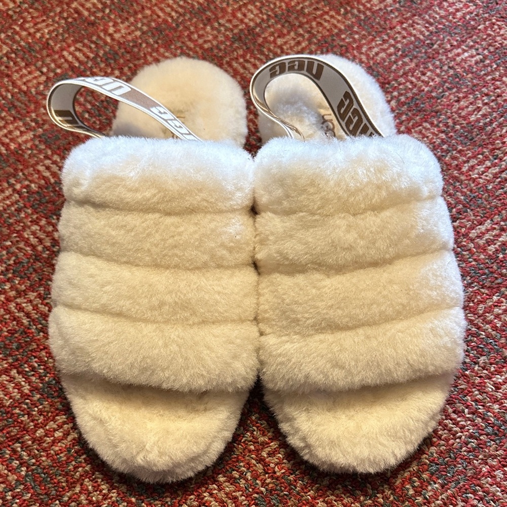 UGG Women's Cozy Cream Slippers - Picture 4 of 4
